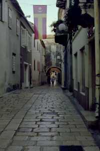 Rab: Gasse in der Altstadt