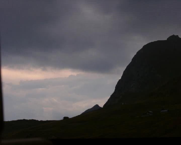 Abendd&auml;mmerung mit Wolken, von der Meraner H&uuml;tte aus gesehen (4208&nbsp;kB)